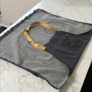Hedley & Bennett Apron